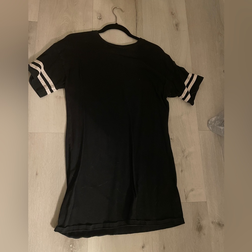 Forever 21 - black short sleeve shirt